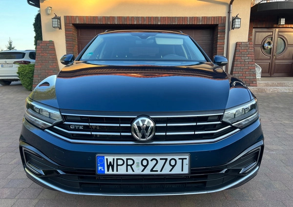 Volkswagen Passat cena 92500 przebieg: 65000, rok produkcji 2020 z Ciężkowice małe 781